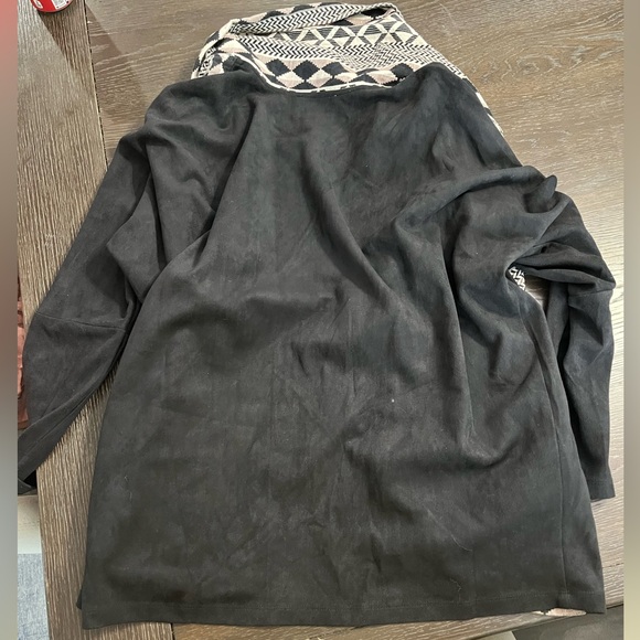 Skies Are Blue Jacket-Size Small - Picture 3 of 3